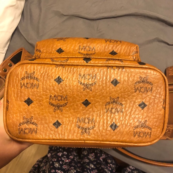 MCM Stark Side Stud Small Backpack - Picture 6 of 10